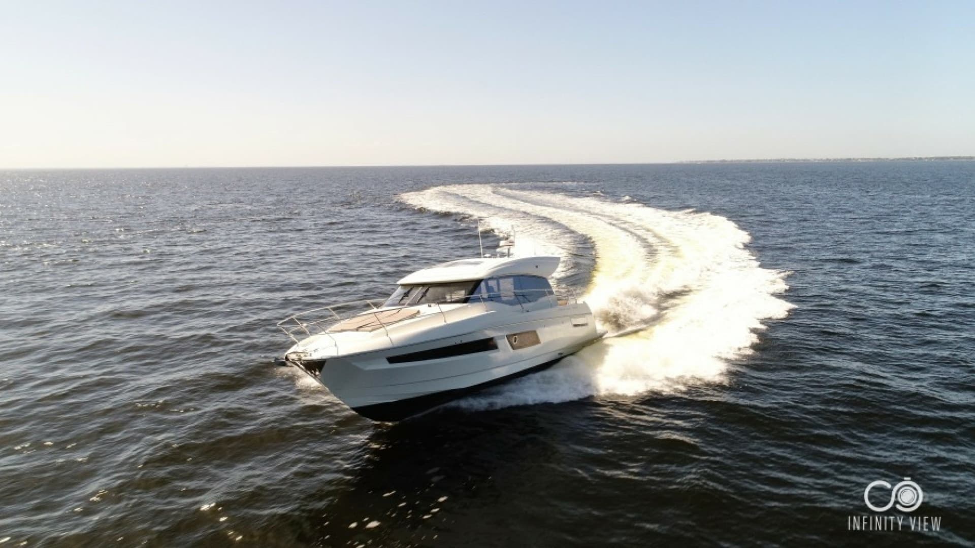2018 Prestige 460 S