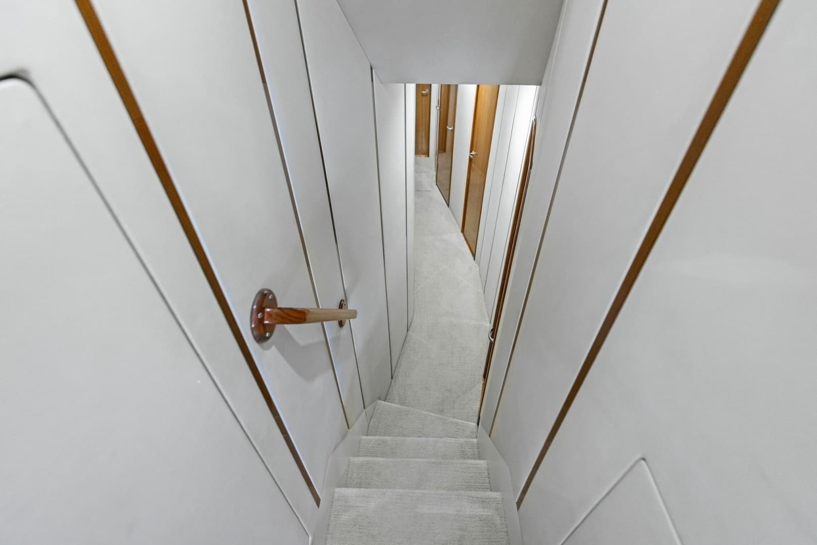 2008 Viking 68 Skybridge "Liquid Apple"