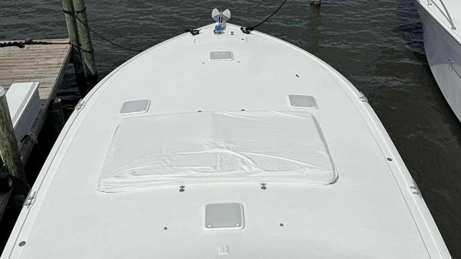 2007 74 Viking 74 Enclosed Bridge Never Settle - Bow Deck