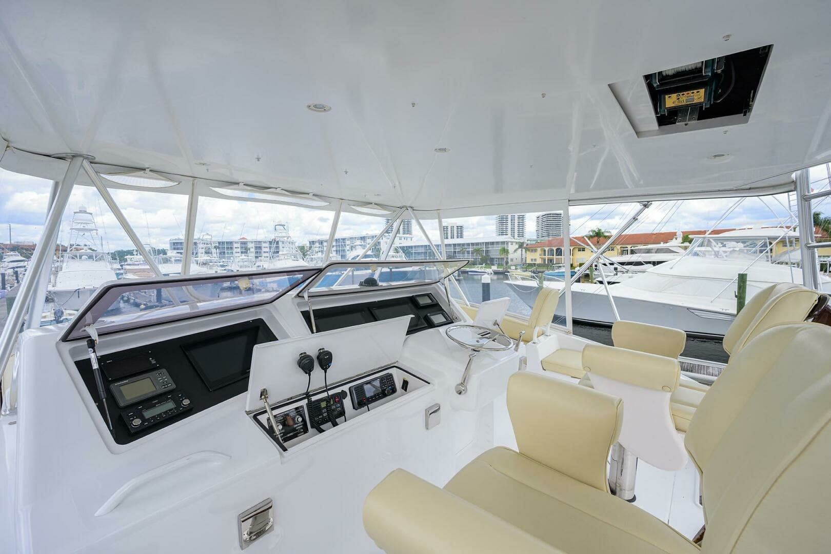Viking 56 MATTER OF TIME - Flybridge - Helm