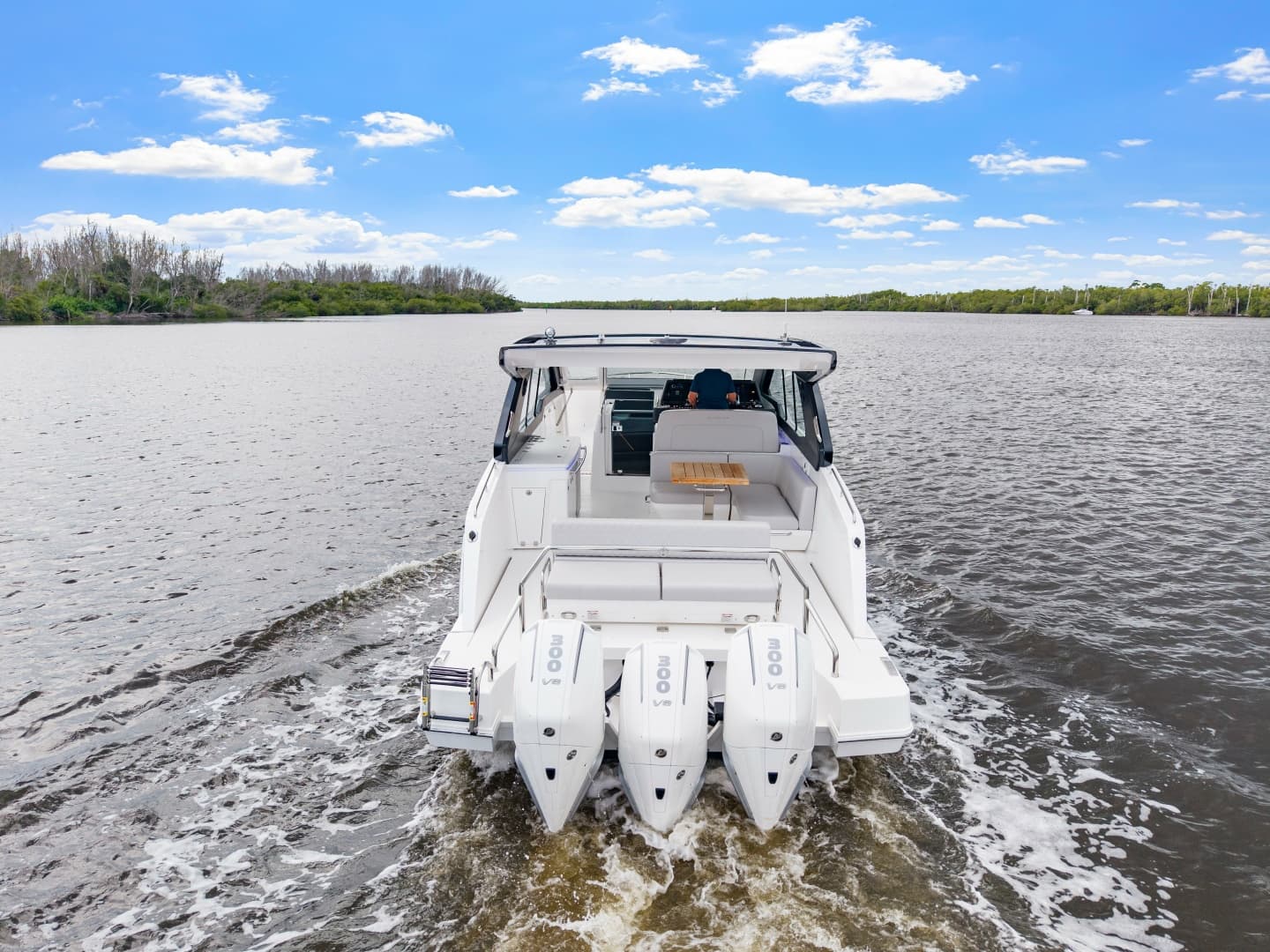 2025 Schaefer 375 HT