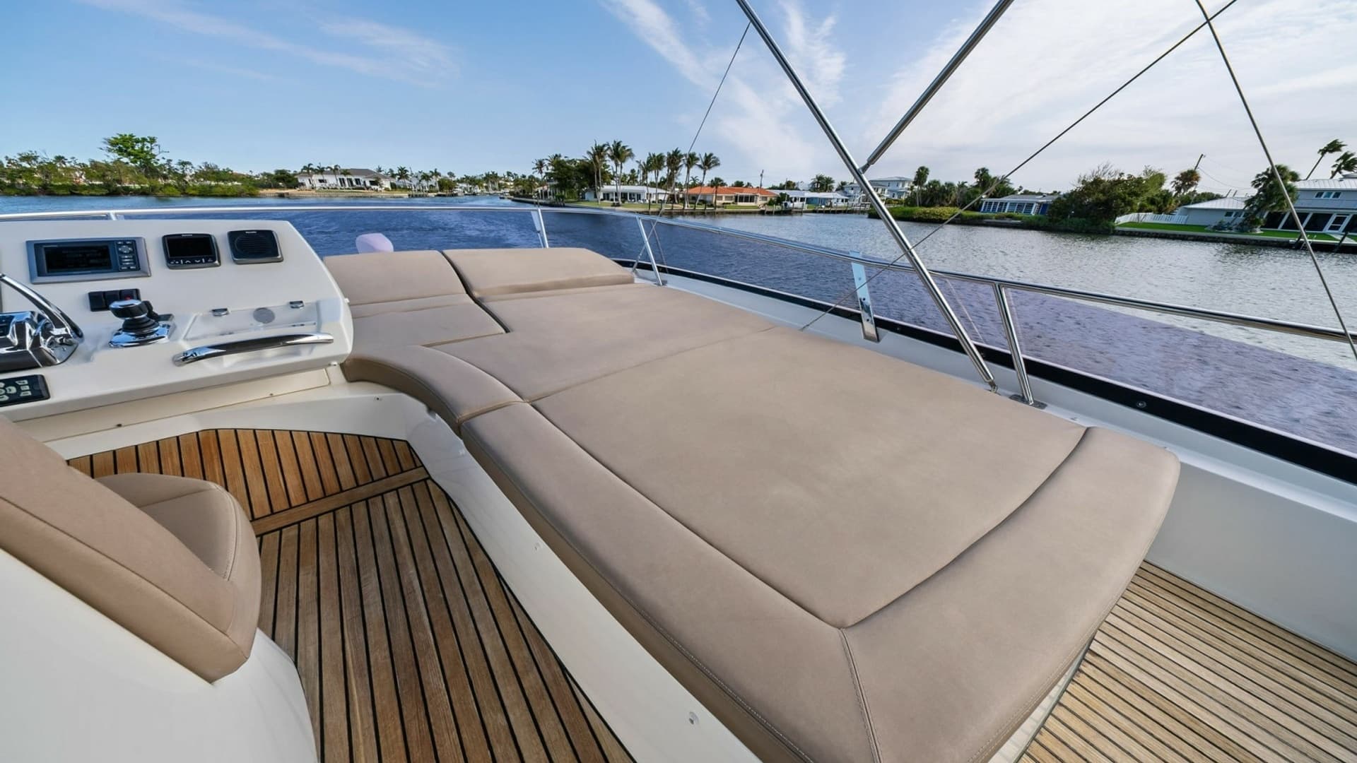 2015 Prestige 550 'Legacy'