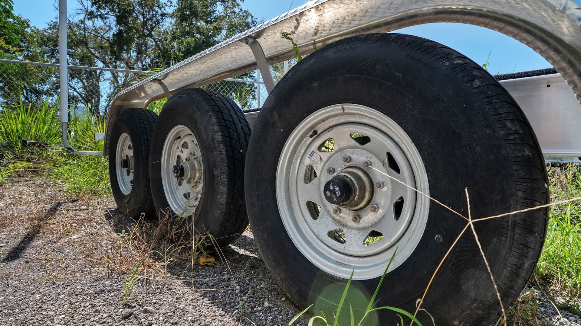 Triple-Axle Boat Trailer