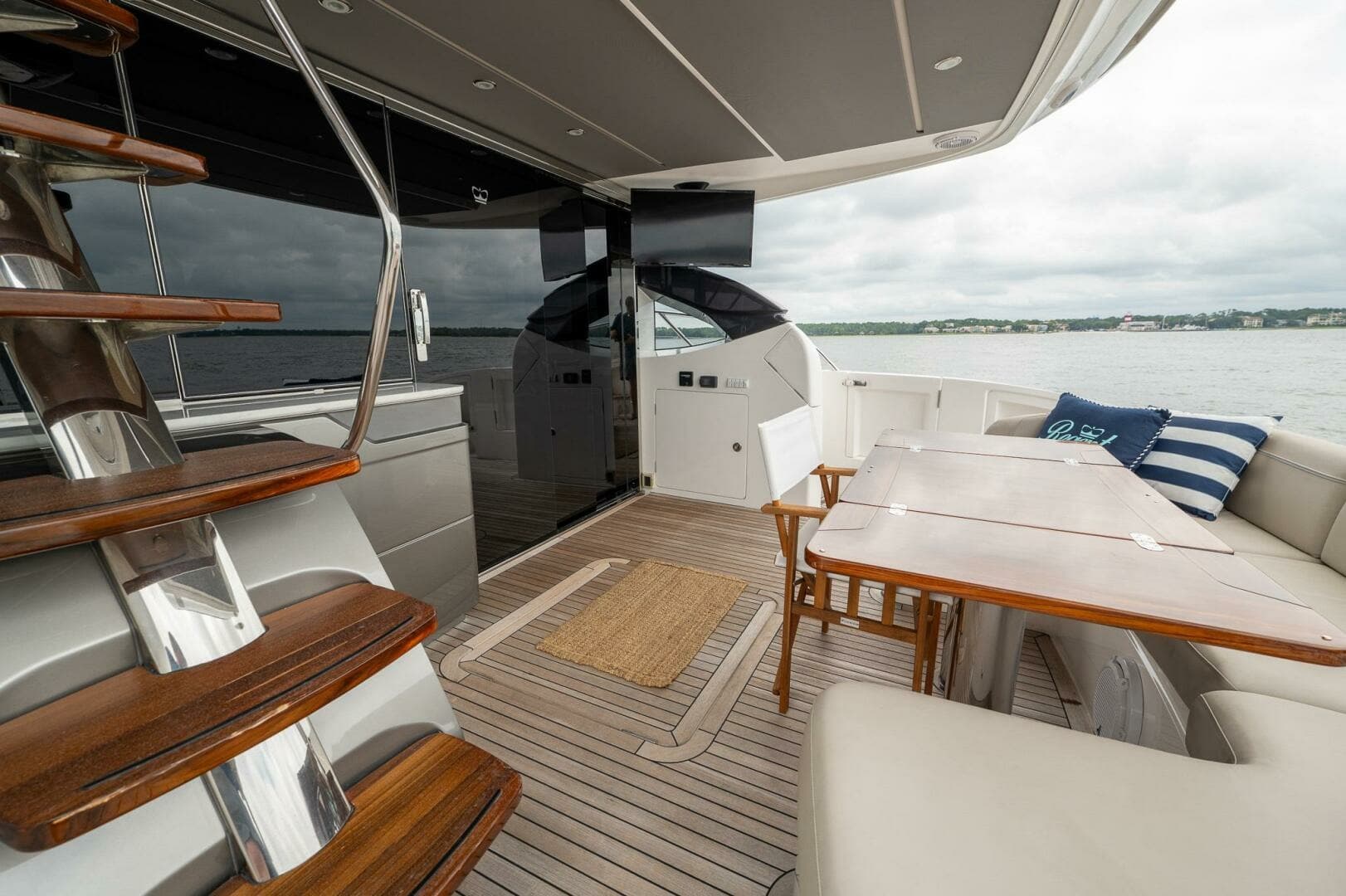 Princess 62 - Regent - Cockpit
