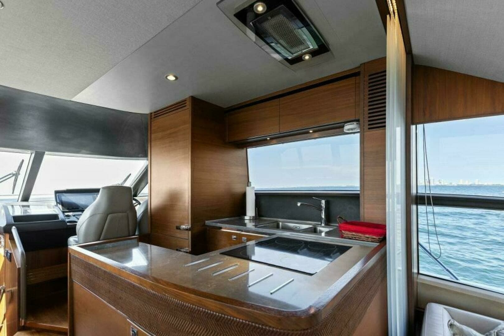 2016 60 Princess Flybridge - Princess Rose Too - 