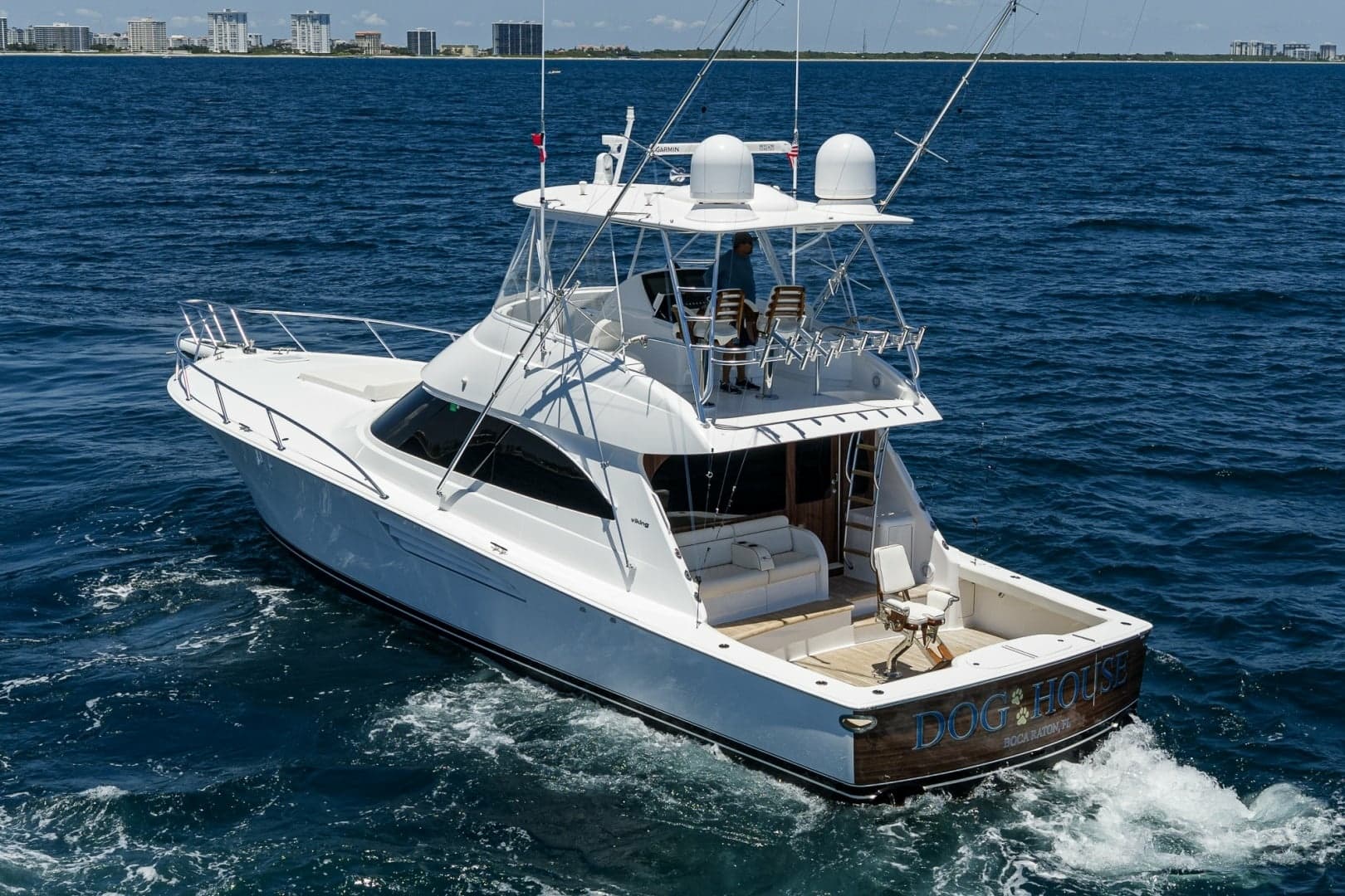 Viking 54 - Dog House - Profile