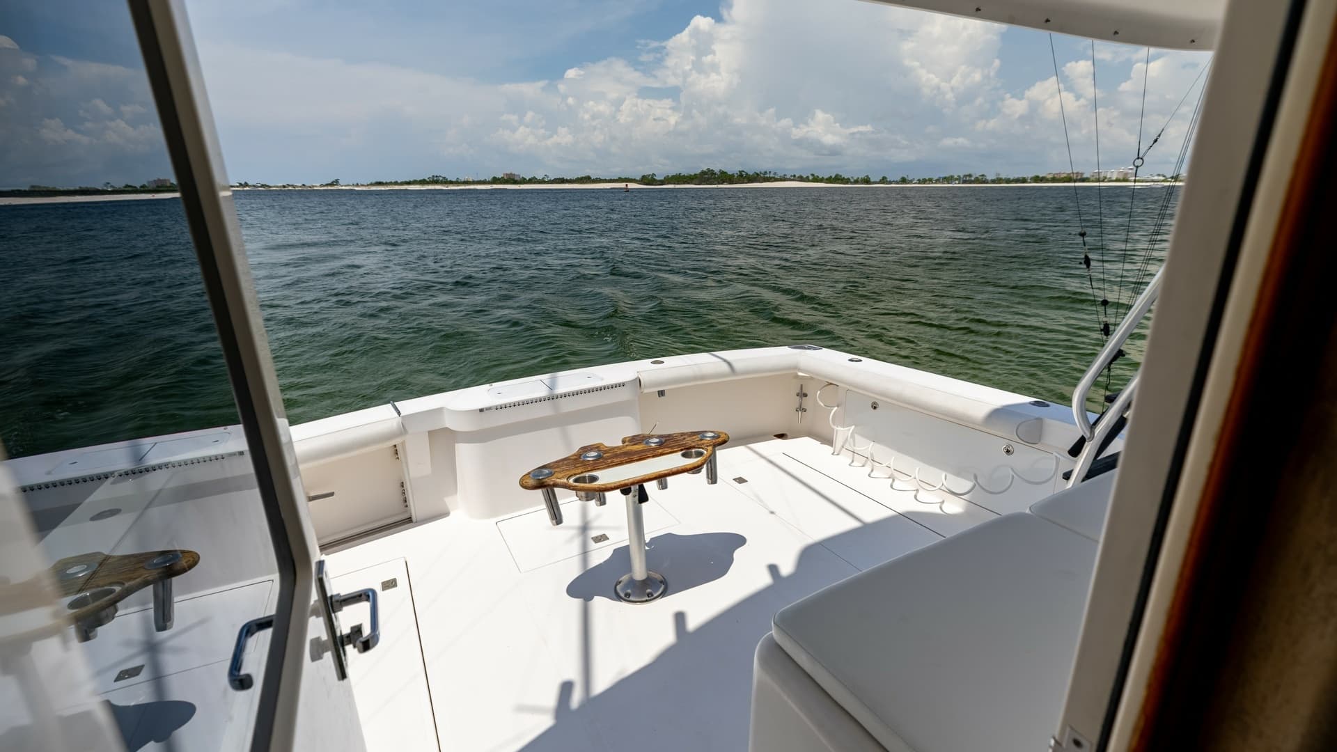 Spacious Cockpit with Ocean View