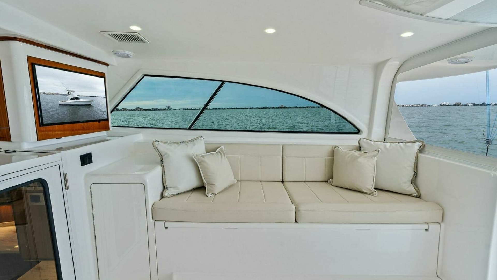 2021 Viking 46 Billfish "Damnfino"