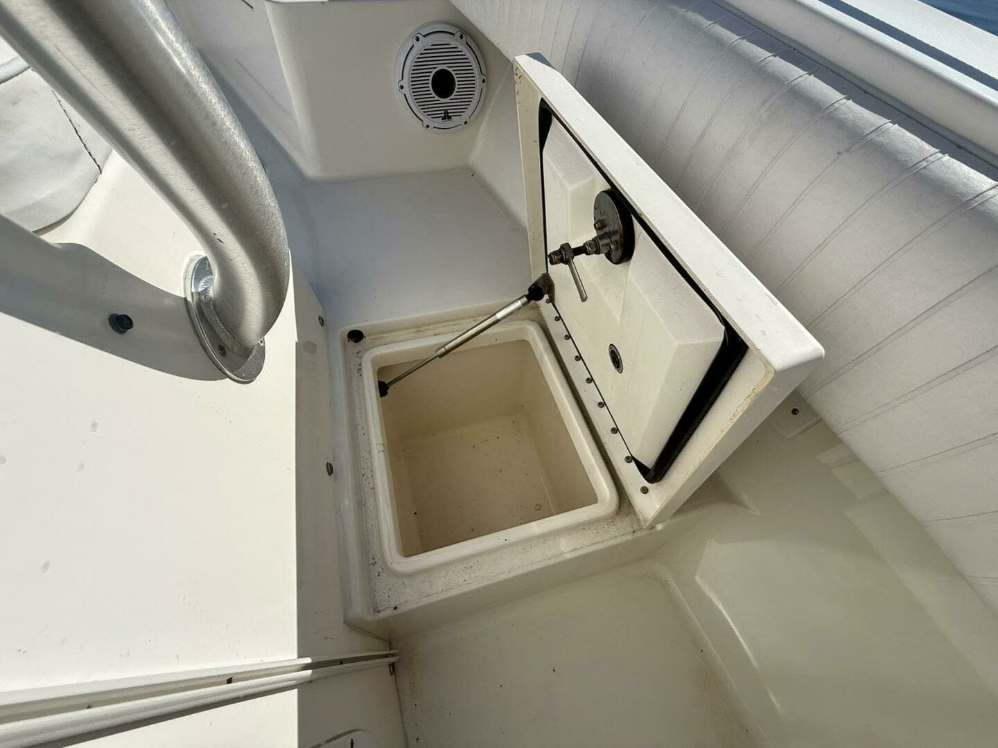 2006 Regulator 29 FS PERSERVERANCE