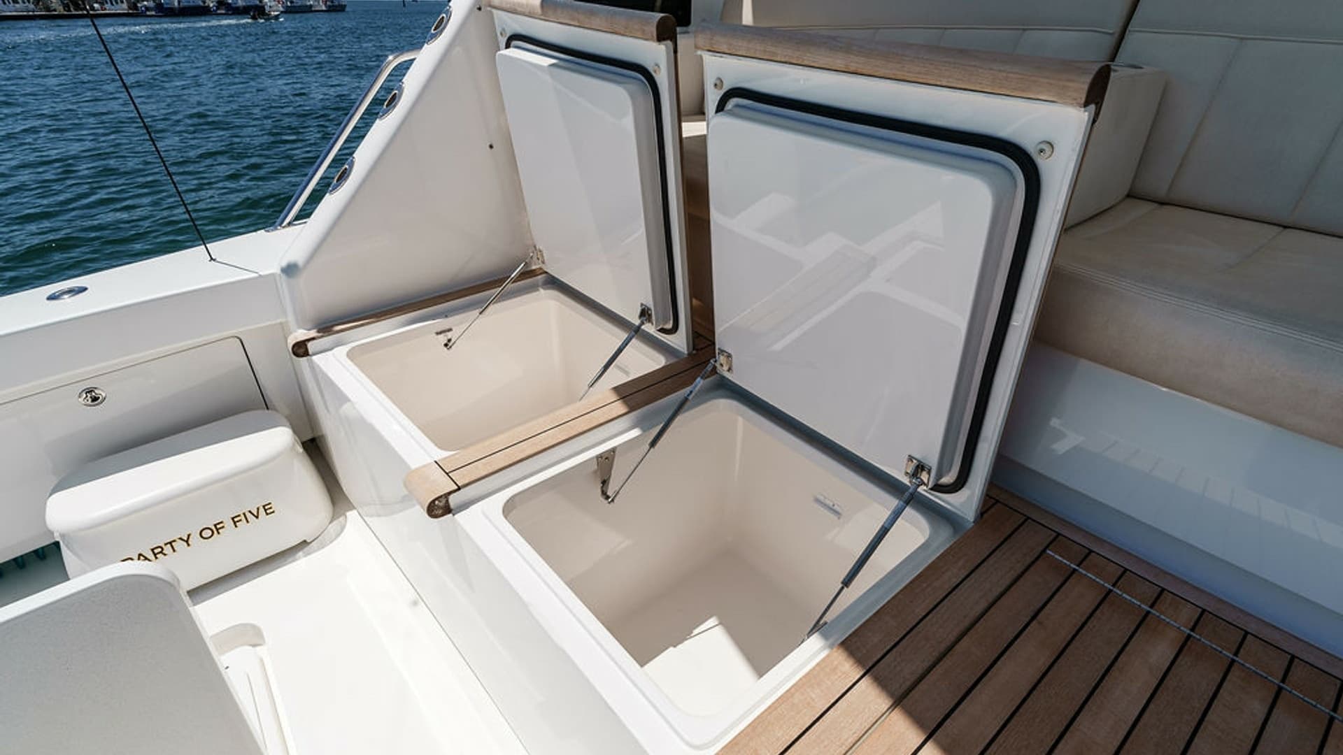2019 Viking 80 Skybridge "Party of Five"