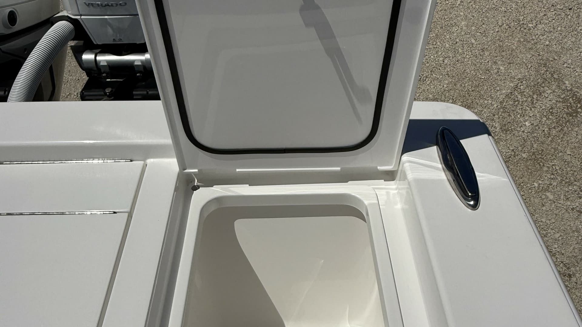 2025 29 Valhalla Boatworks V-29 Gunpowder Livewell
