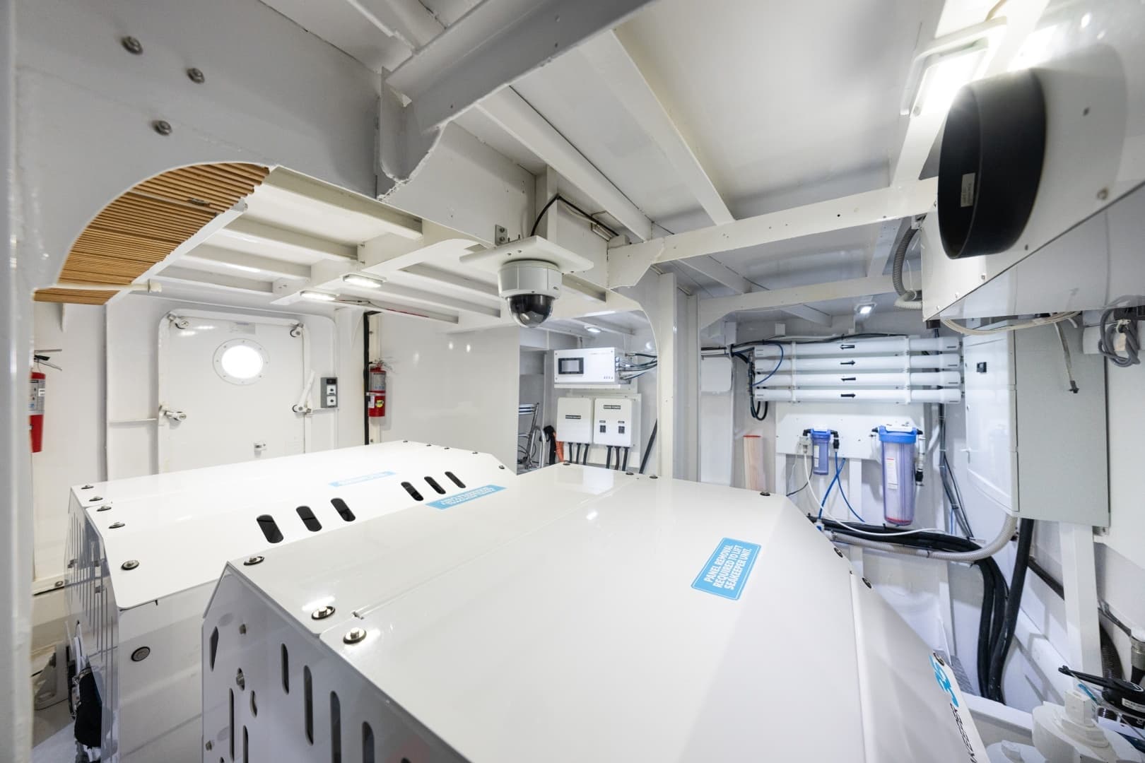 1971 Feadship 101 Engine Room