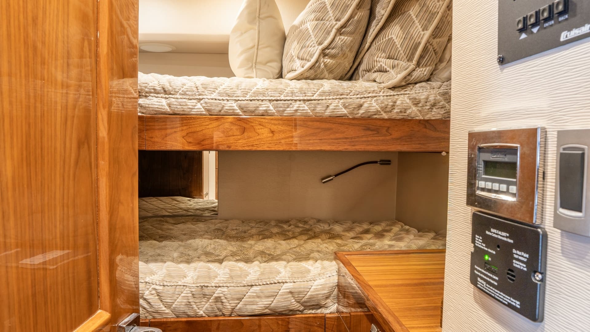 Guest Cabin with Bunk Beds