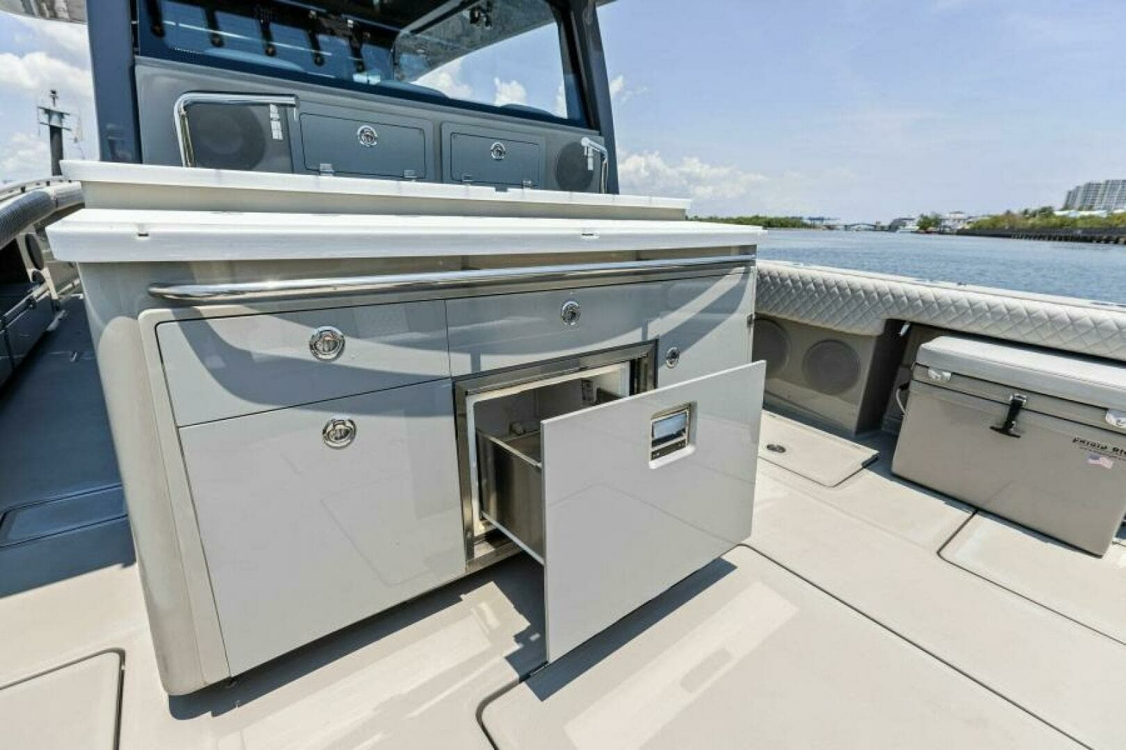2023 53 HCB Suenos - Cabrera