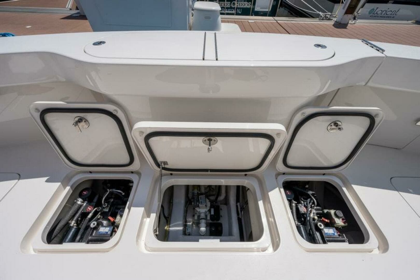 Viking 42 - Drop'Em - Engine