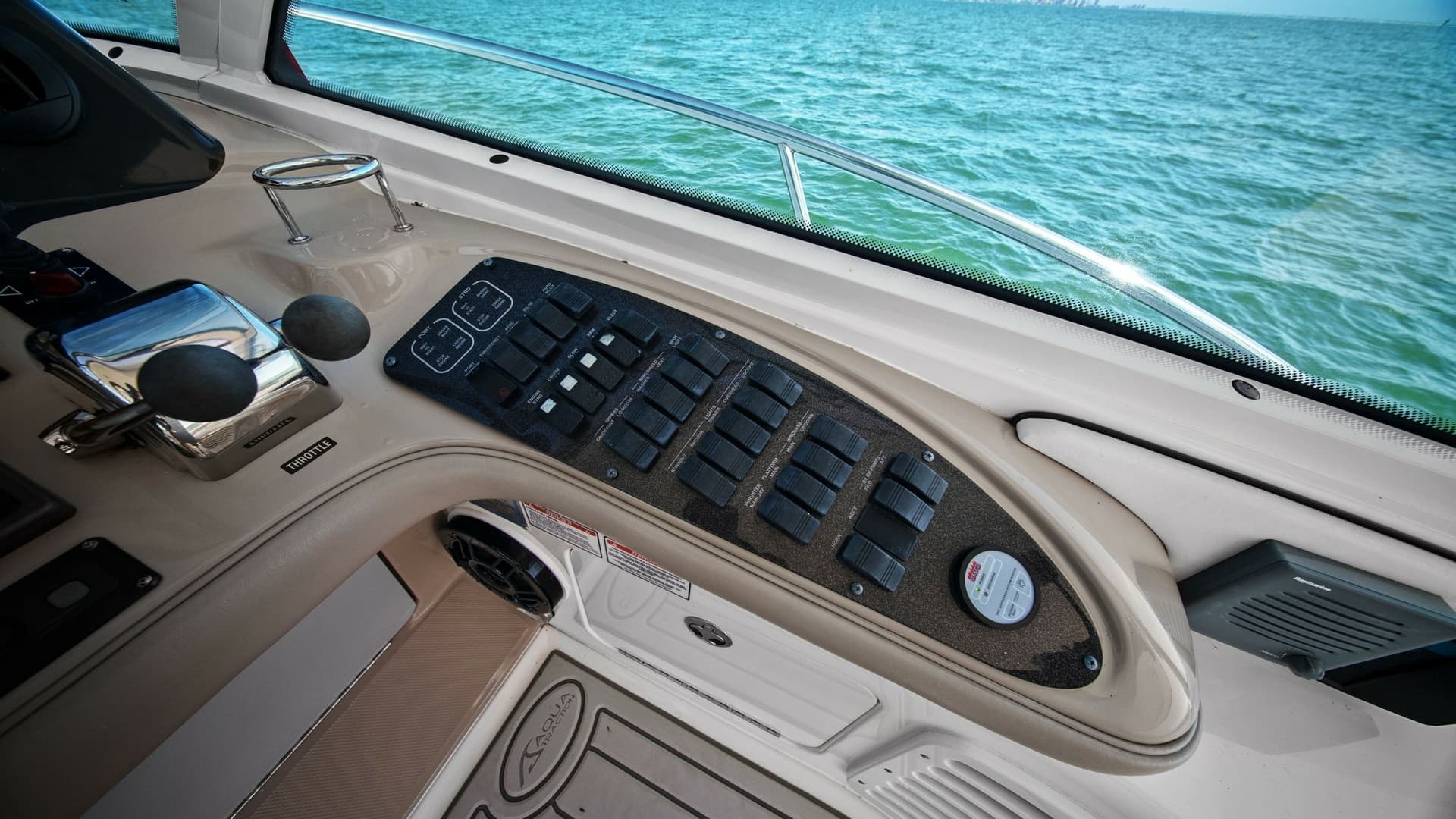 2005 Sea Ray Sundancer 500