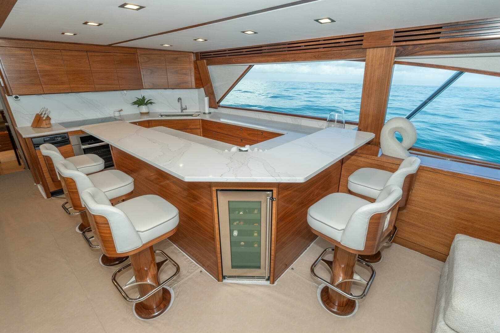 2025 Viking 90C "Zatara" 