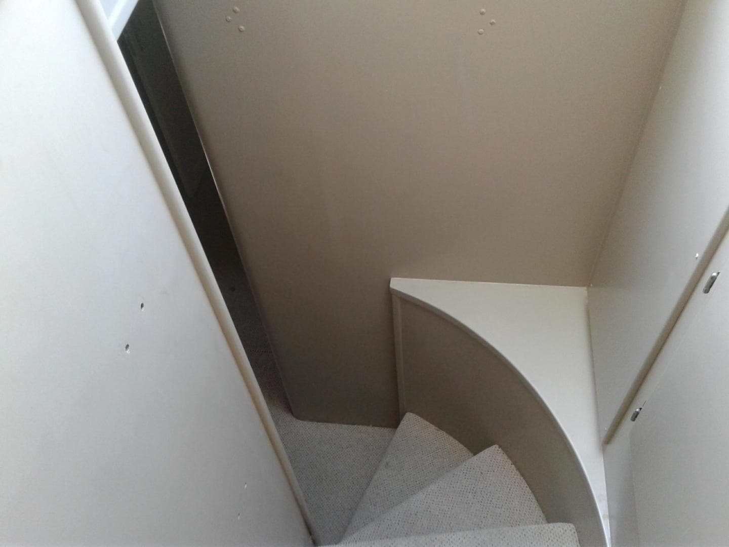 1991 Hatteras Cockpit Motor Yacht