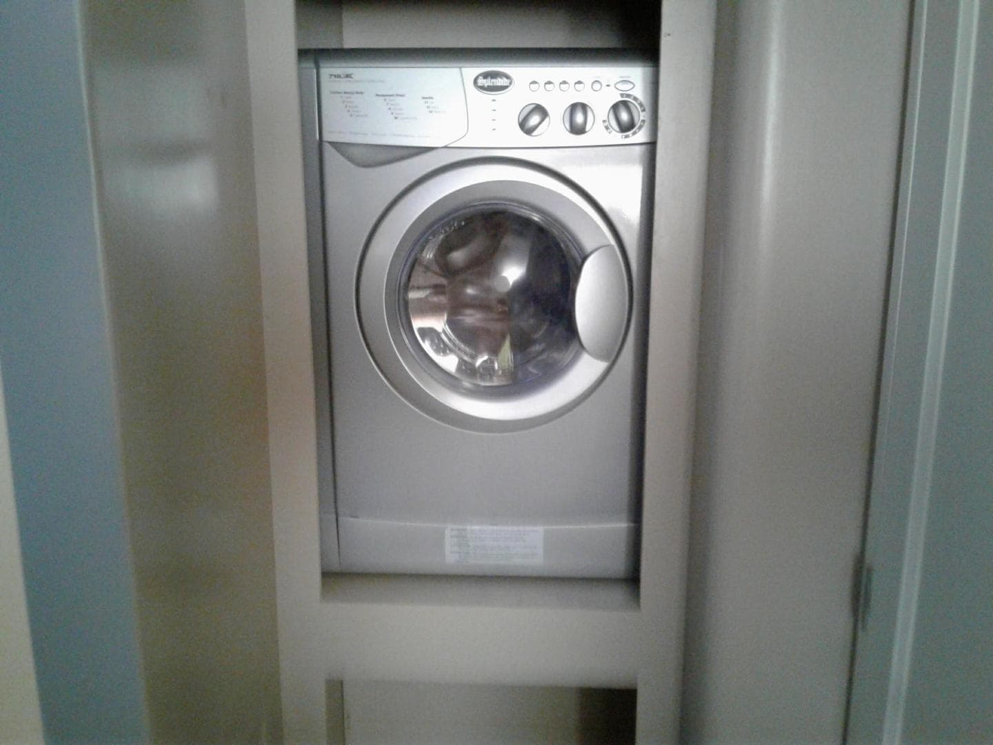 1991 Hatteras Cockpit Motor Yacht