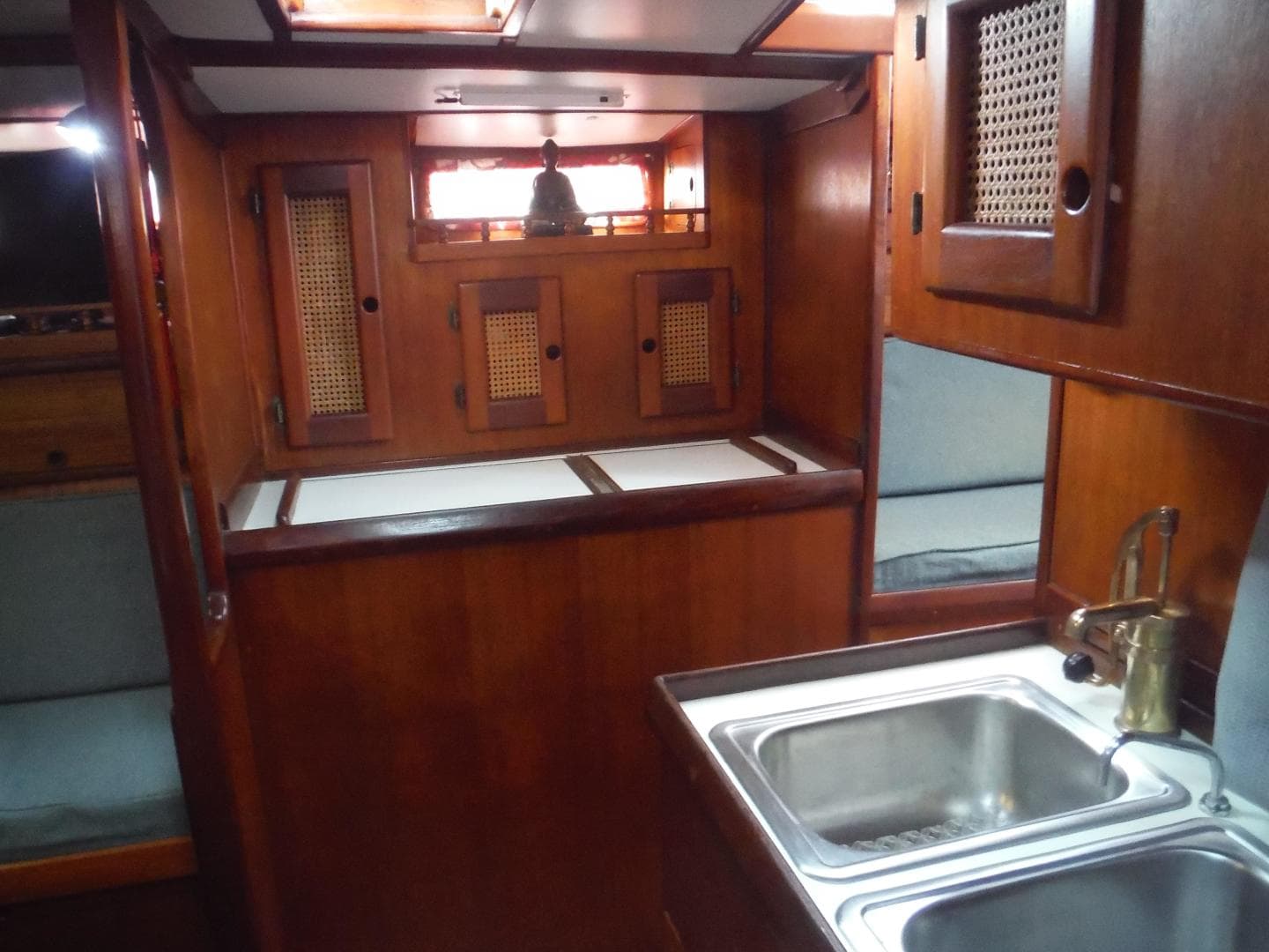 1980 Corbin 39 Aft Cockpit Cutter