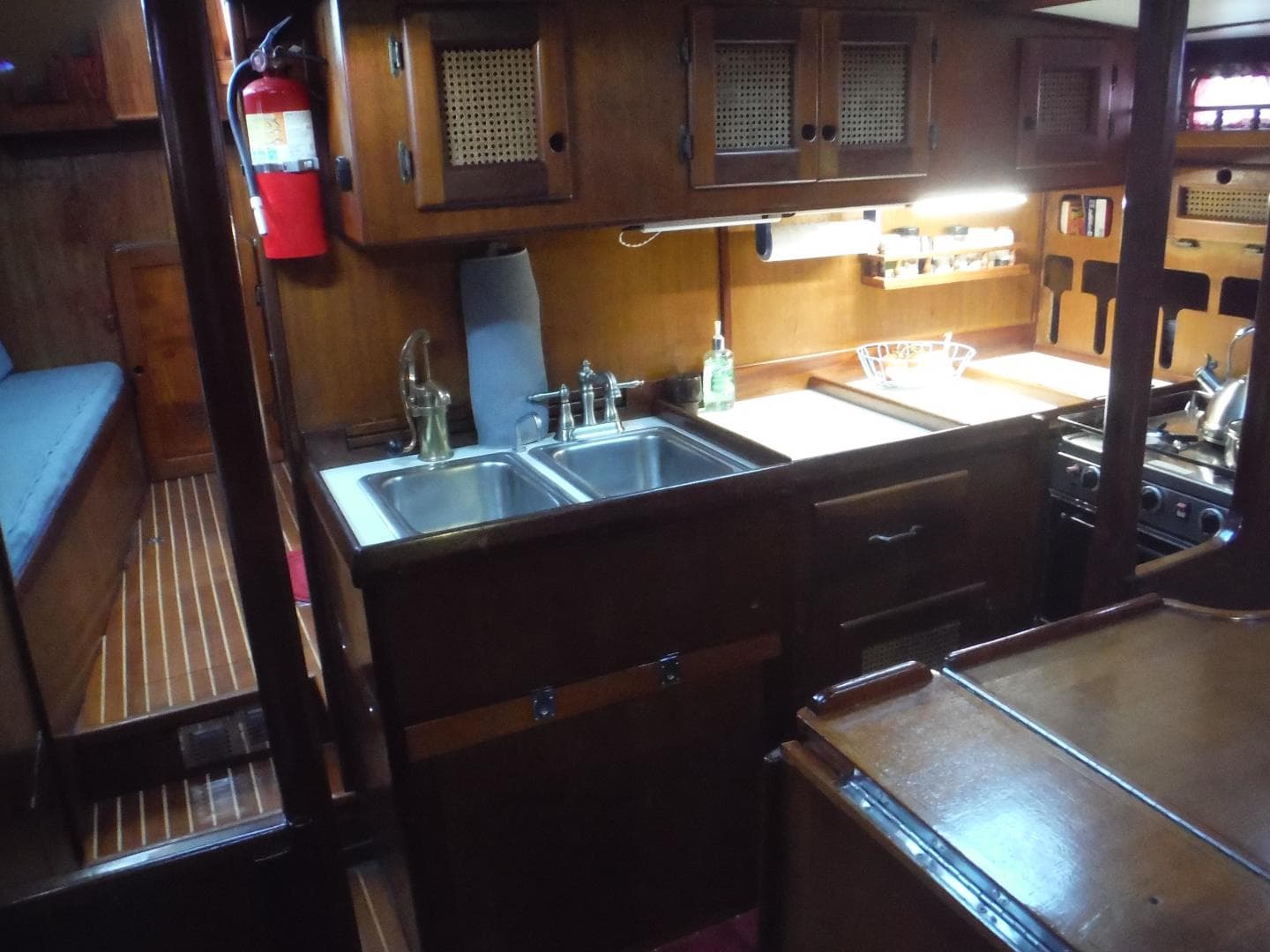 1980 Corbin 39 Aft Cockpit Cutter