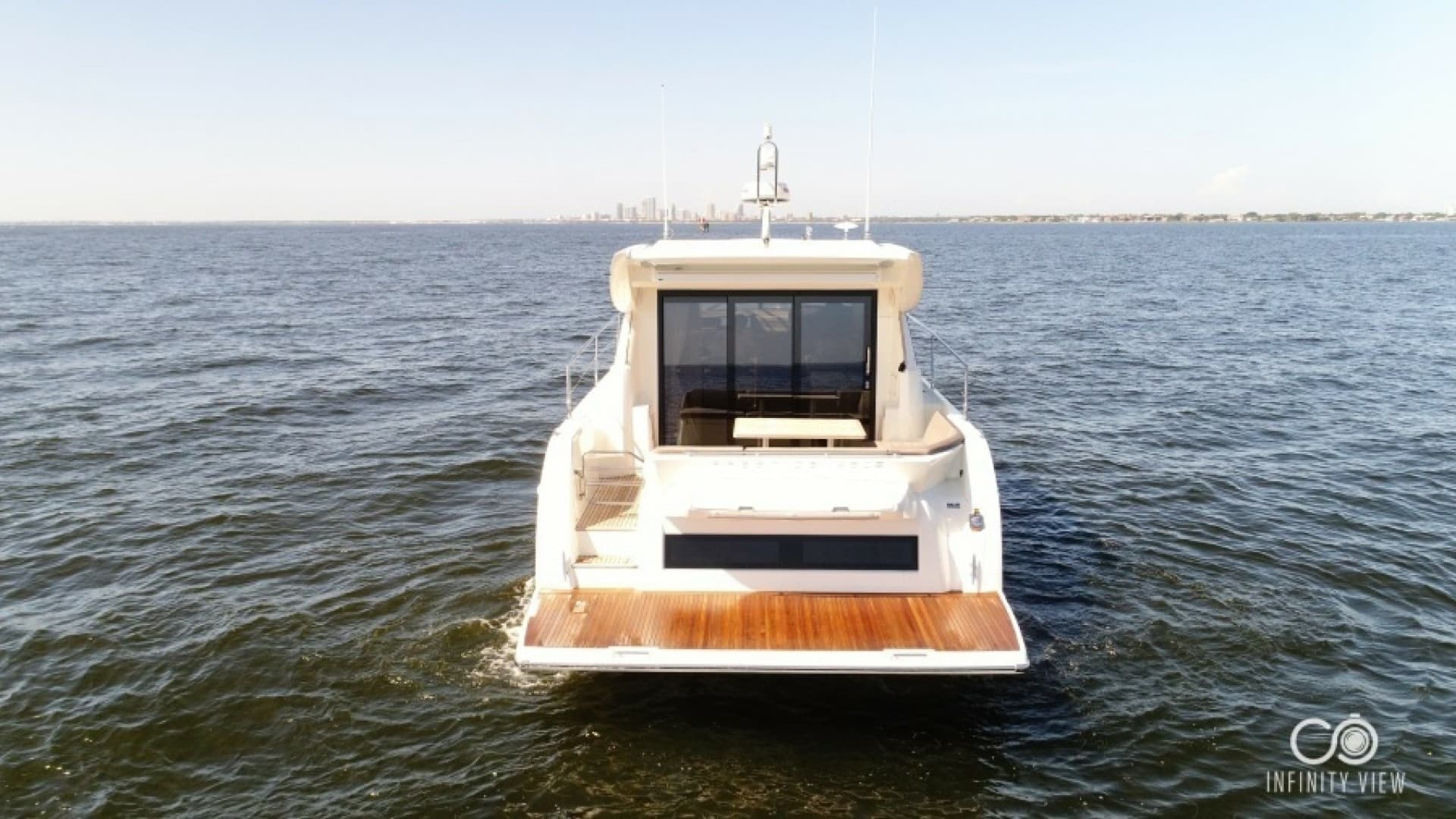 2018 Prestige 460 S