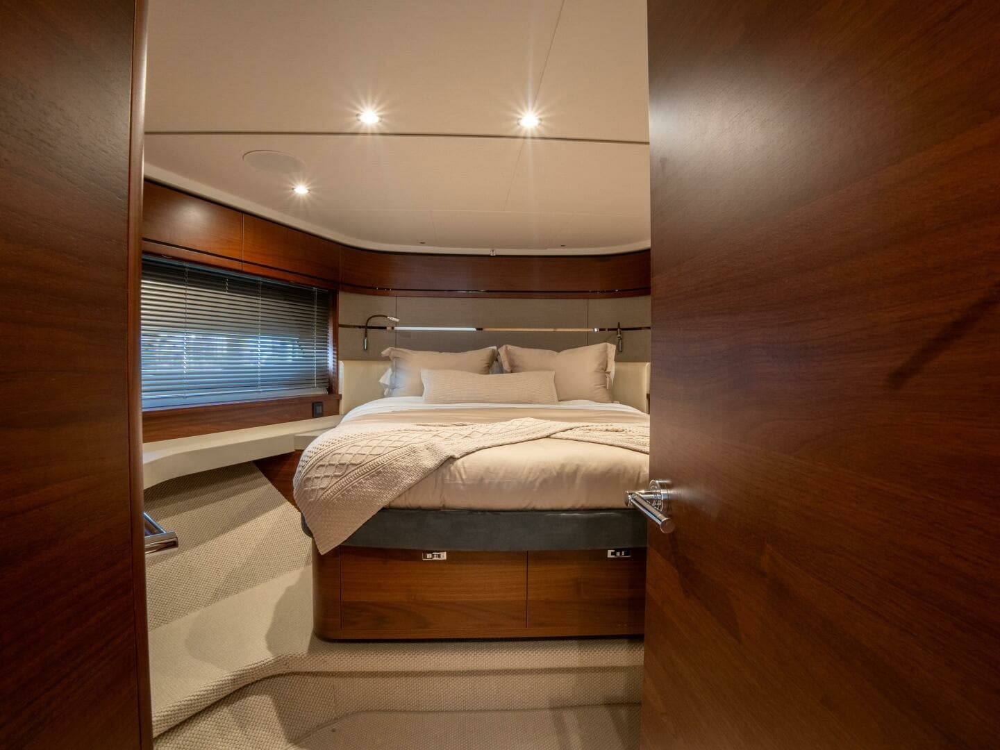 2020 Princess S66