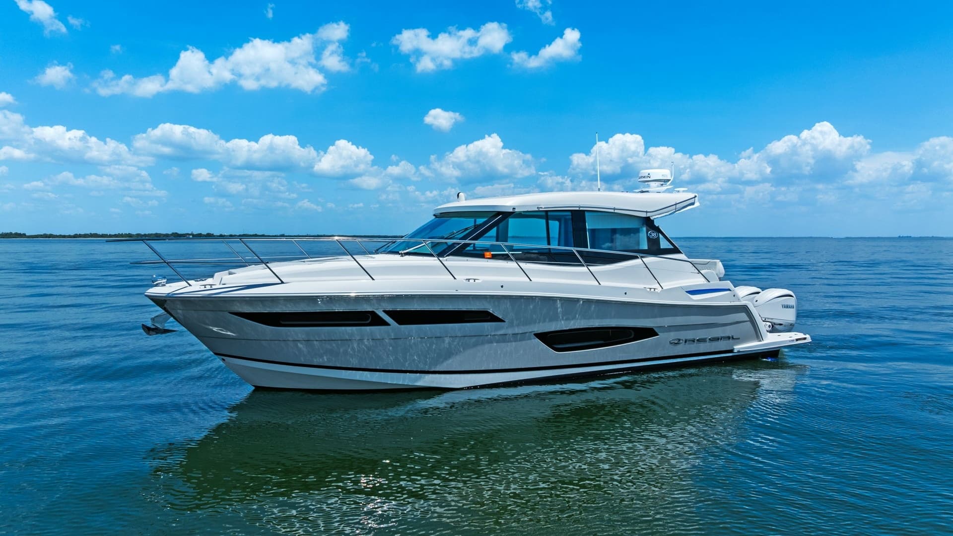 Side Profile of Regal 38 EXC