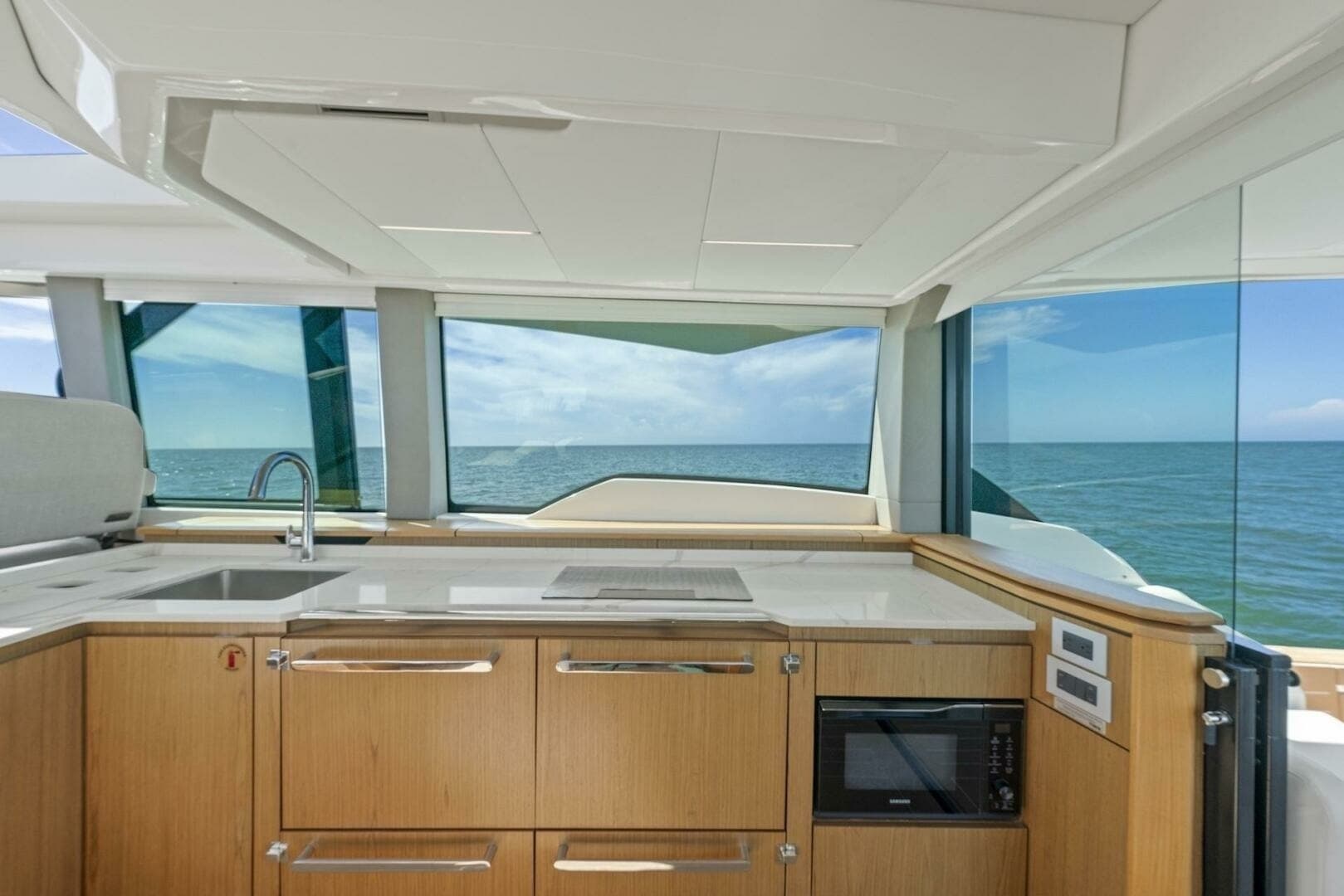2023 Tiara Yachts EX 60
