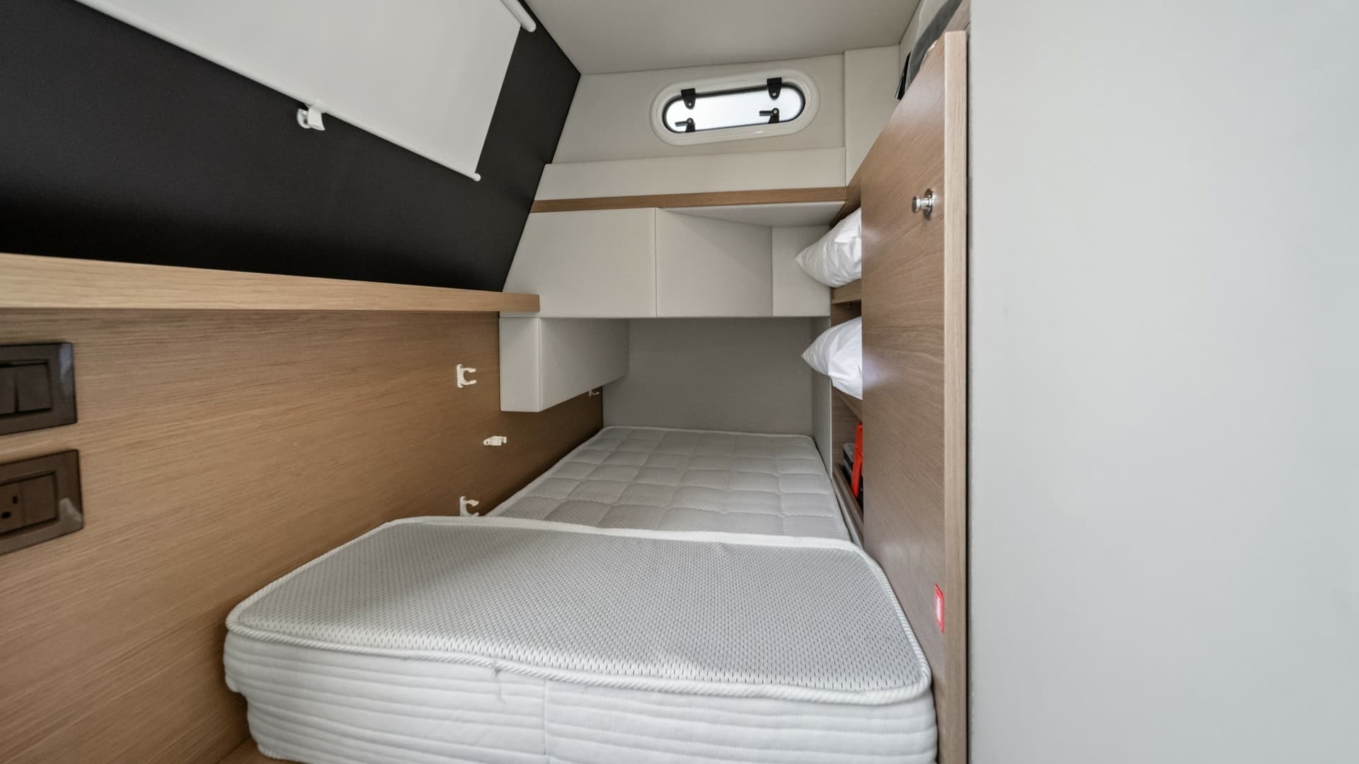 2026 Absolute Navetta 58 "Andiamo" Compact Guest Cabin