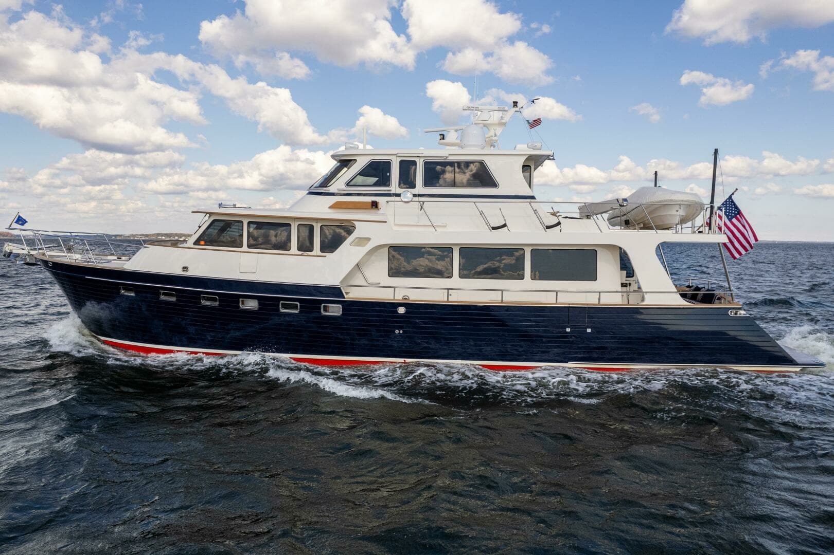 Marlow 72 GRIFFIN - Exterior