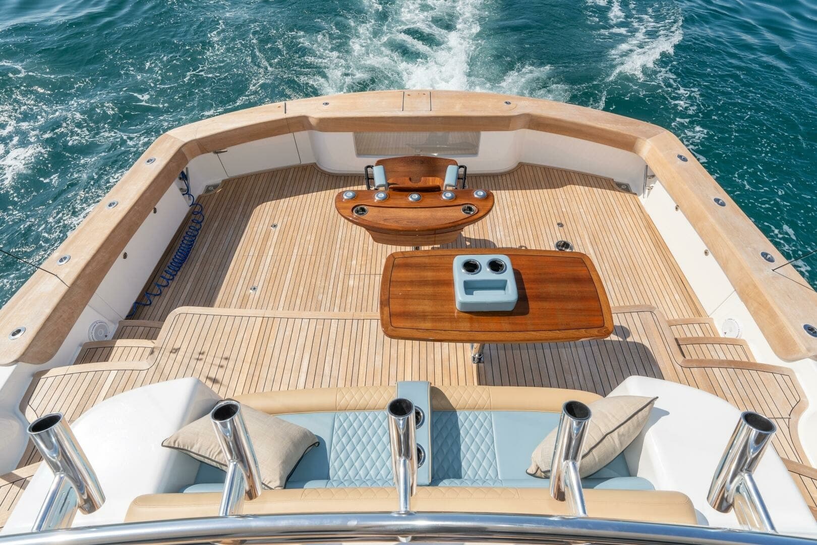 2025 Viking 90C "Zatara" - Cockpit