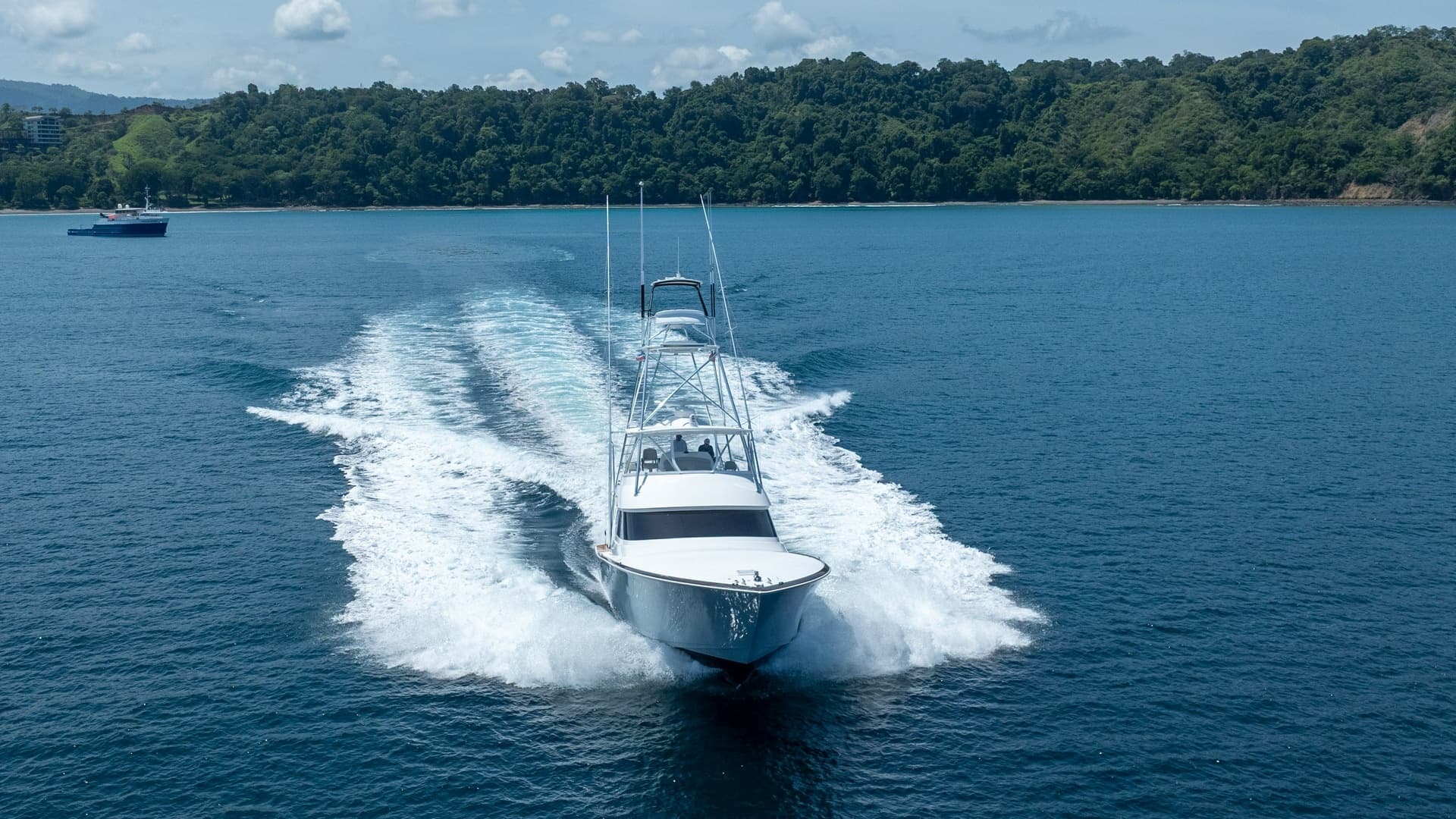 Viking 64 Convertible Bow View