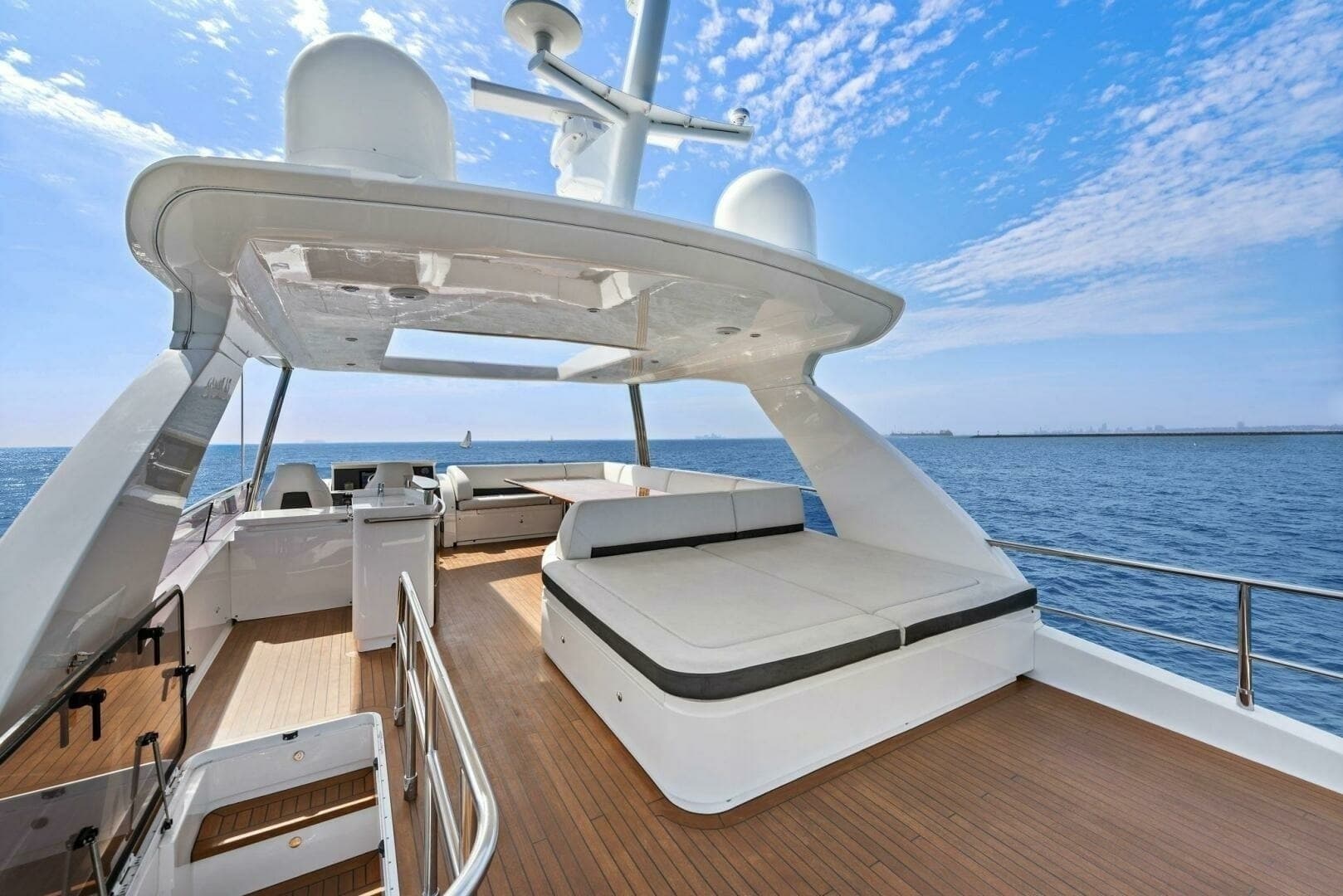 2015 Princess 72 Motoryacht "LA-Z-BUOY"