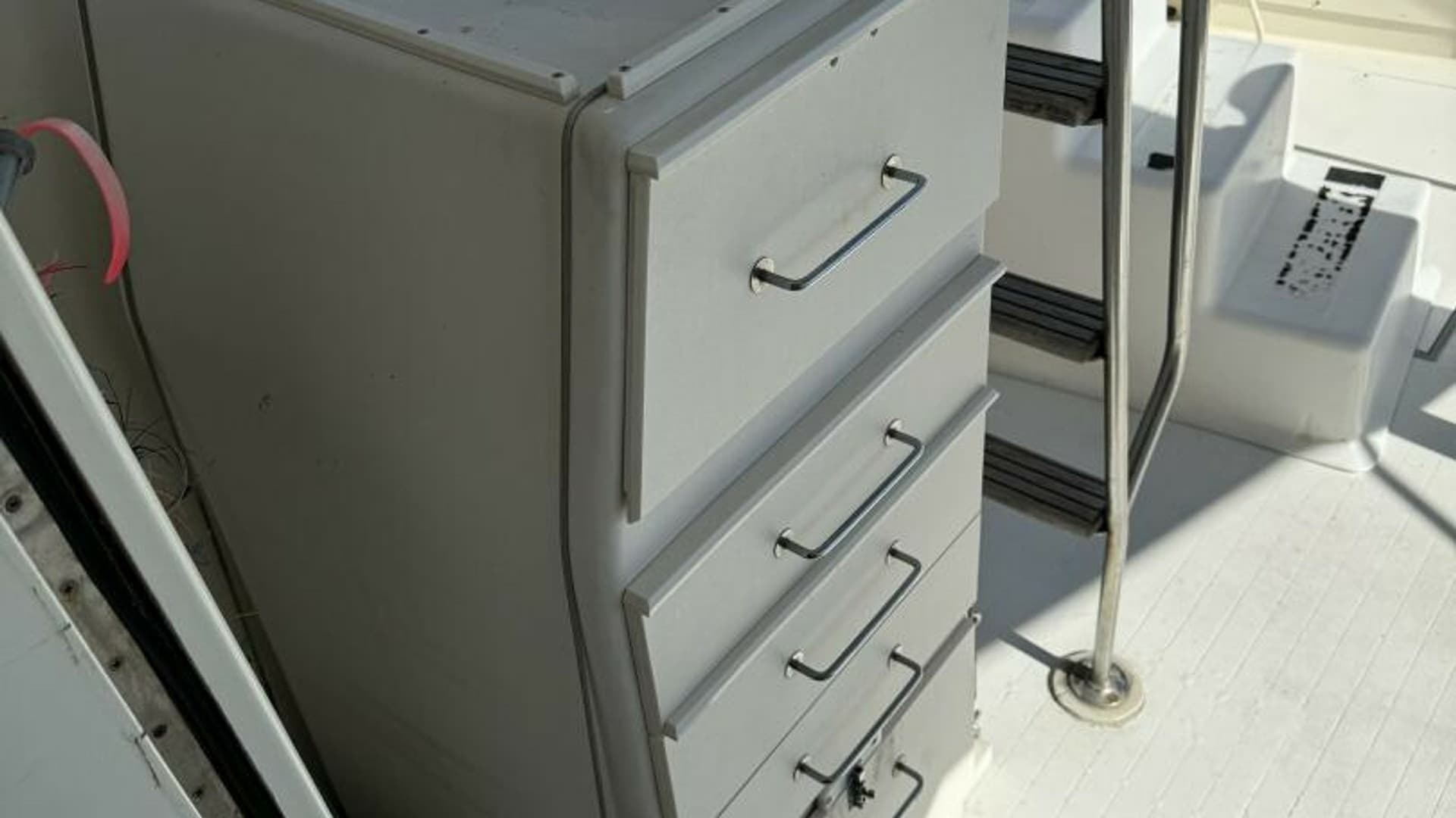 1983 Bertram 385 Convertible Cast Off II