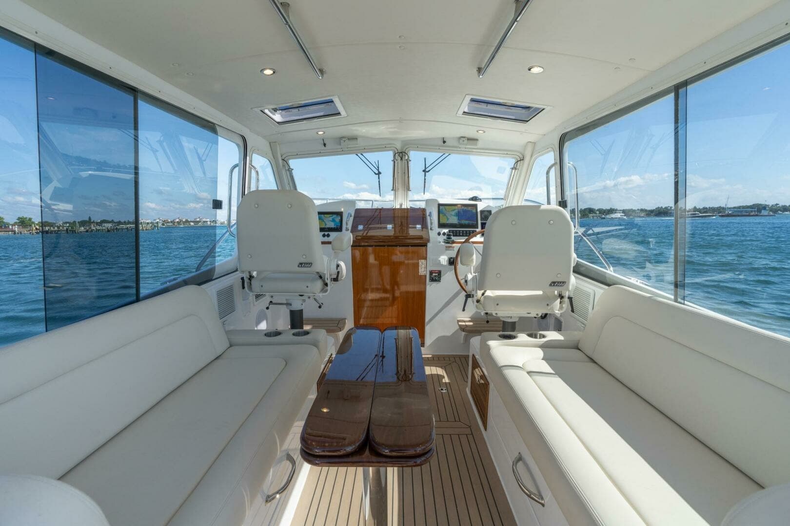 2025 MJM 35