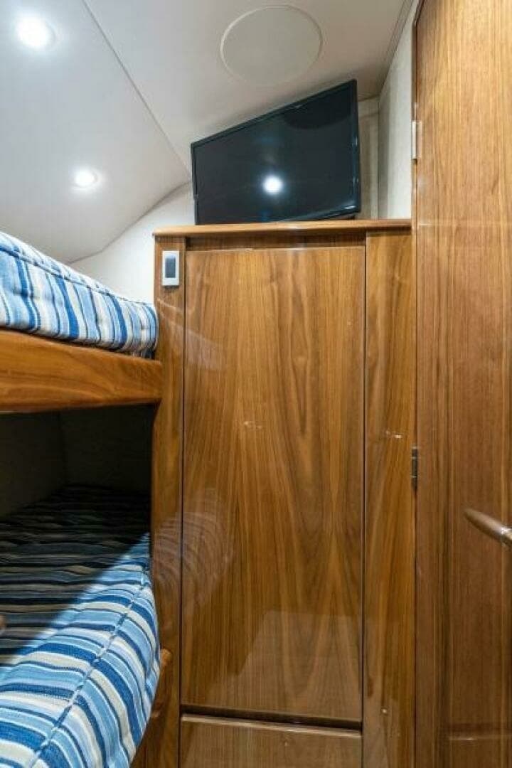 2021 Viking 54 Convertible HAMMERHEADS Stateroom