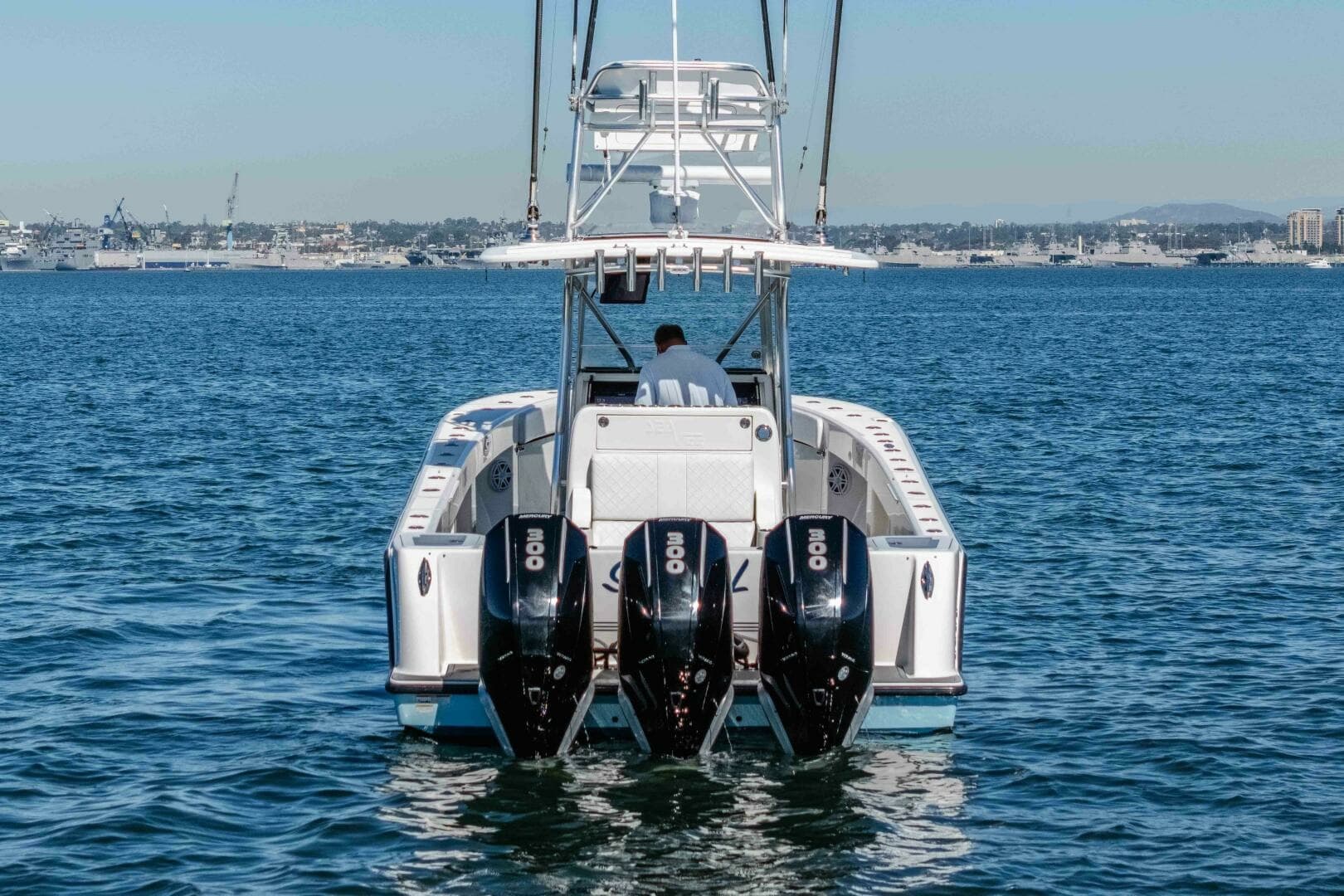  2018 SeaVee 370Z- SUSAN L