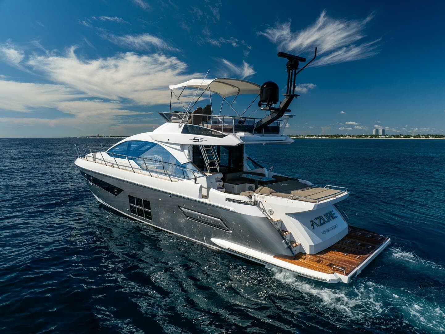 Azimut 60 - Azure - Profile