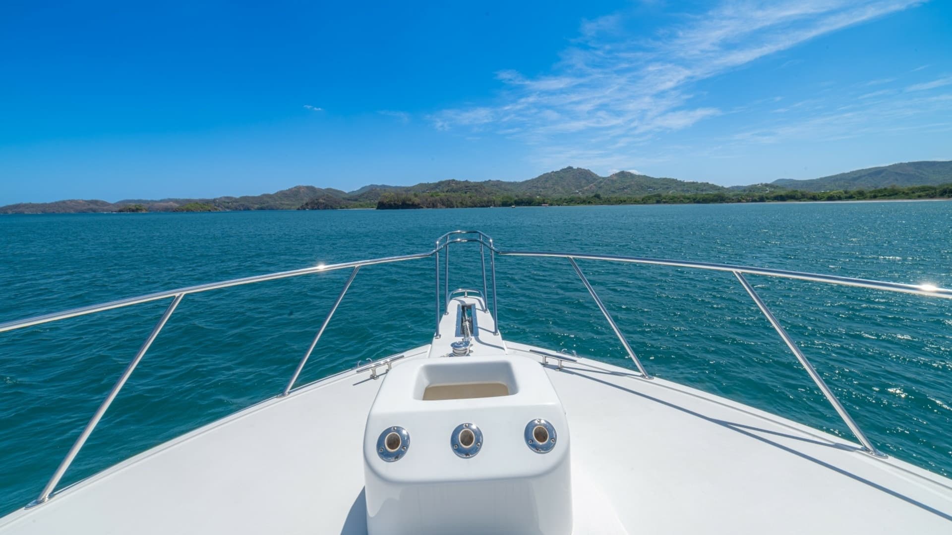 Expansive Bow View