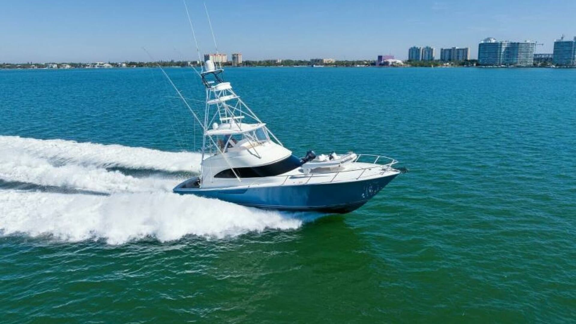 Viking 55 Convertible in Motion