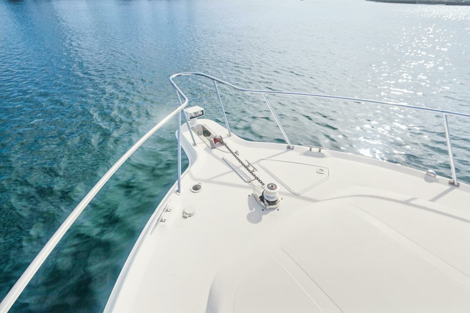 2000 Sea Ray 370 Express Cruiser