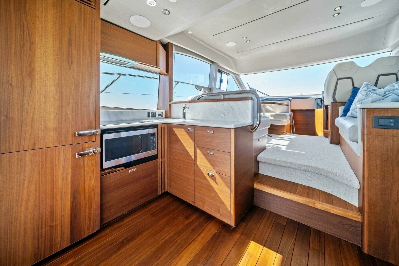 2023 Princess F50