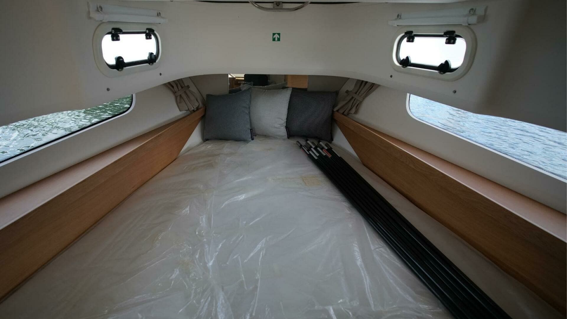 2024 Nimbus Tender 11