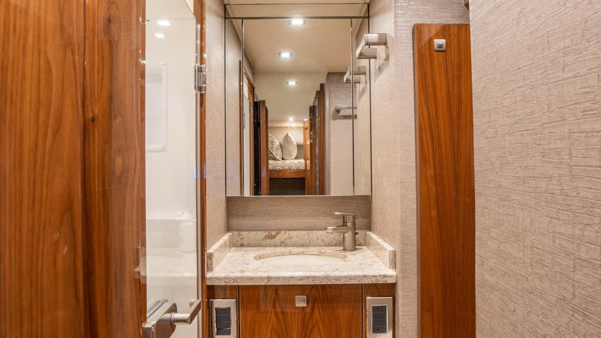 2020 Viking 92 Skybridge "After Midnight"