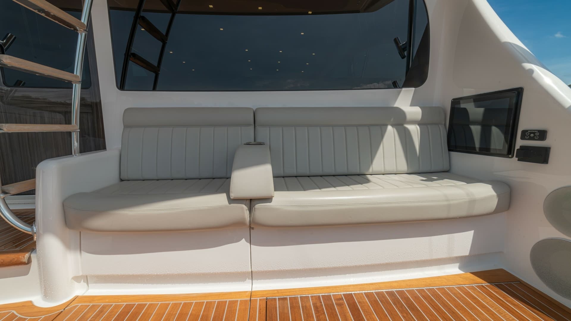 Aft Deck Seating Area