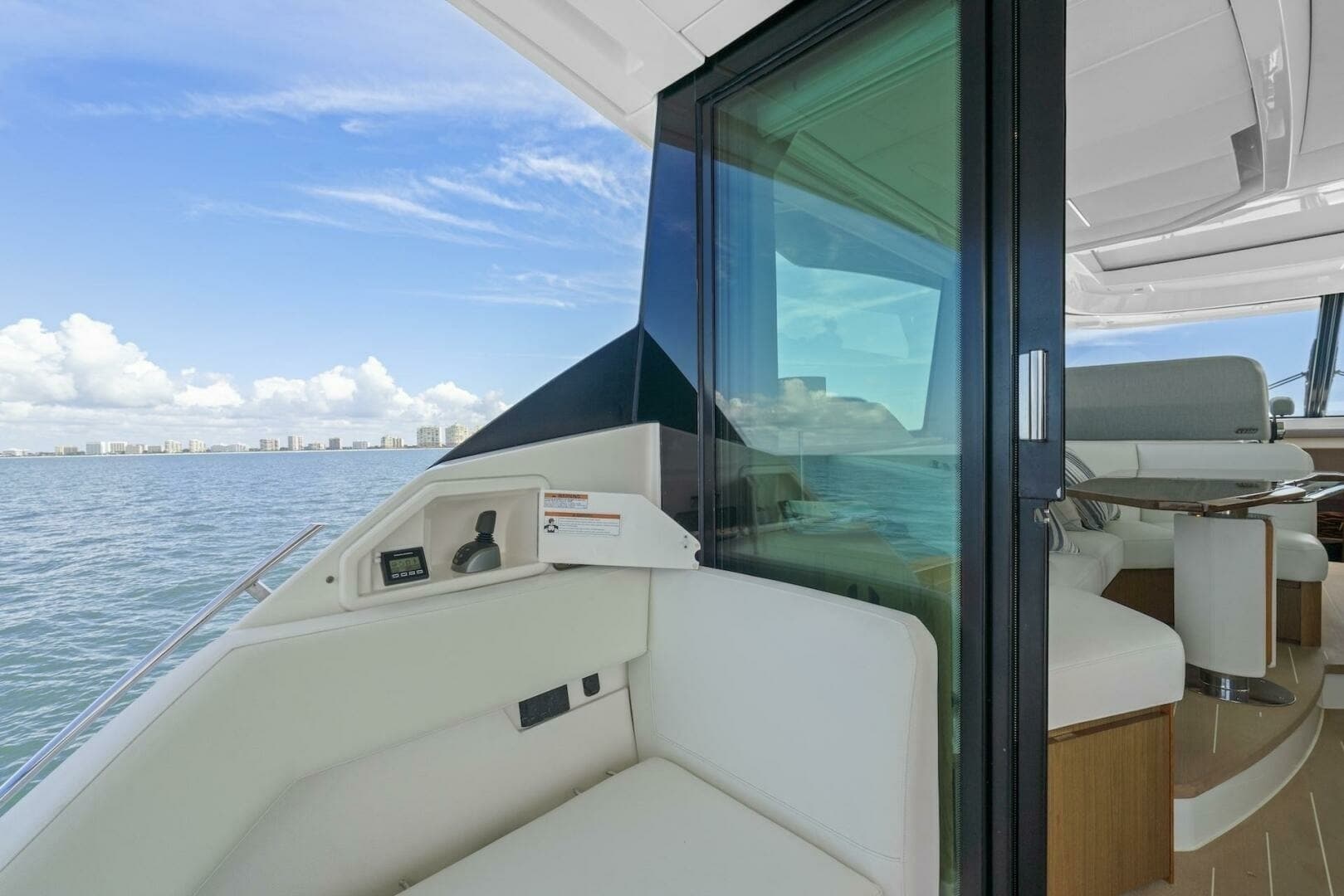 2023 Tiara Yachts EX 60