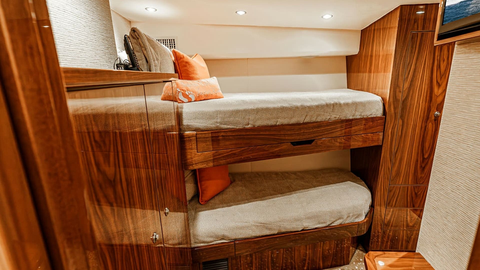 2019 Viking 80 Skybridge "Party of Five"
