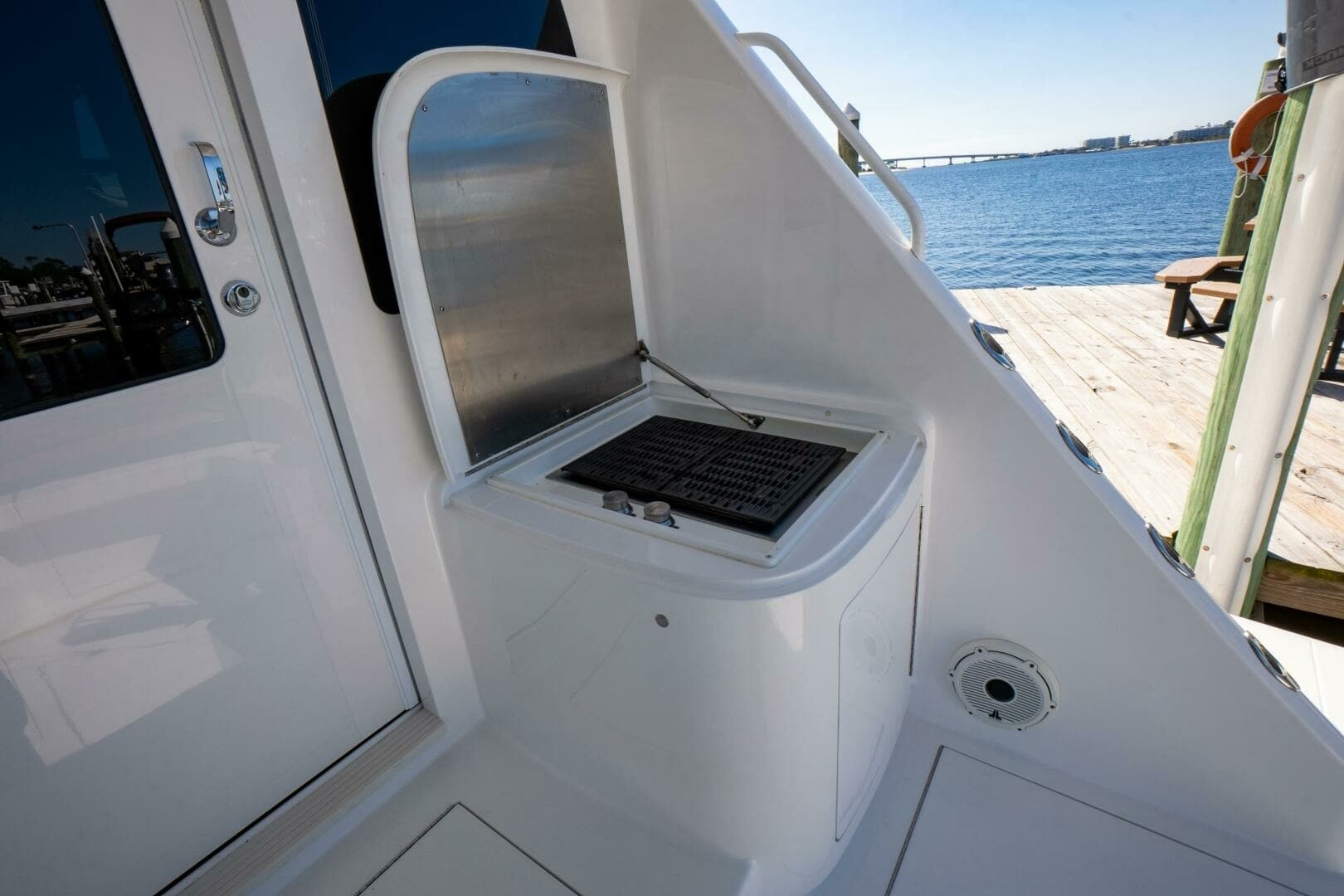 2021 72 Viking EB Our Trade Cockpit (2)