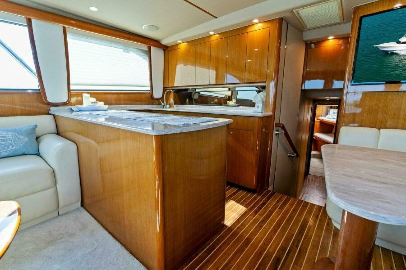 2003 Viking 48 Convertible